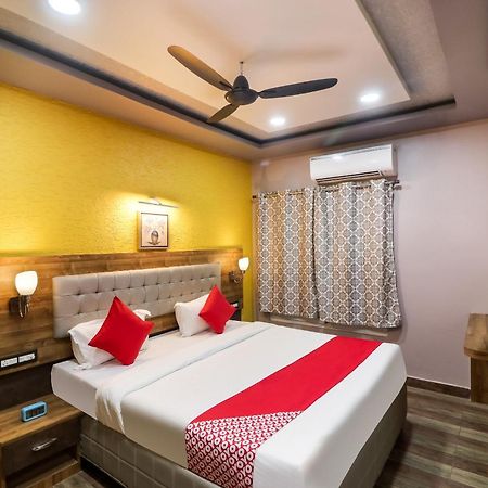 Super Hotel O Padma Manor Brahmapur Luaran gambar