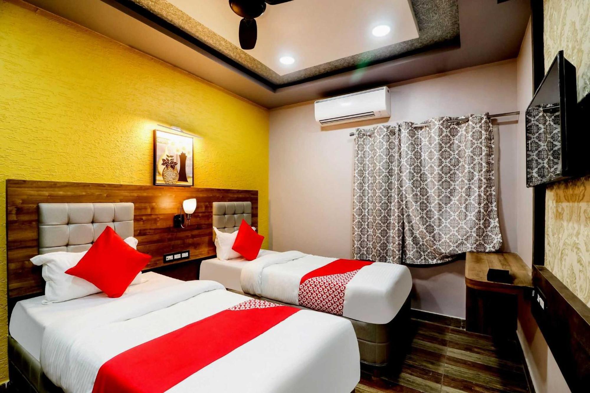 Super Hotel O Padma Manor Brahmapur Luaran gambar