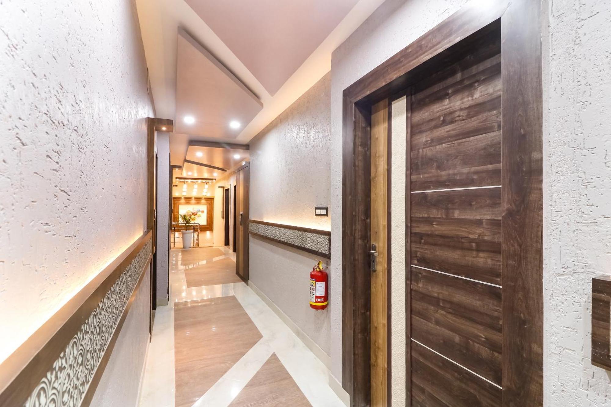 Super Hotel O Padma Manor Brahmapur Luaran gambar