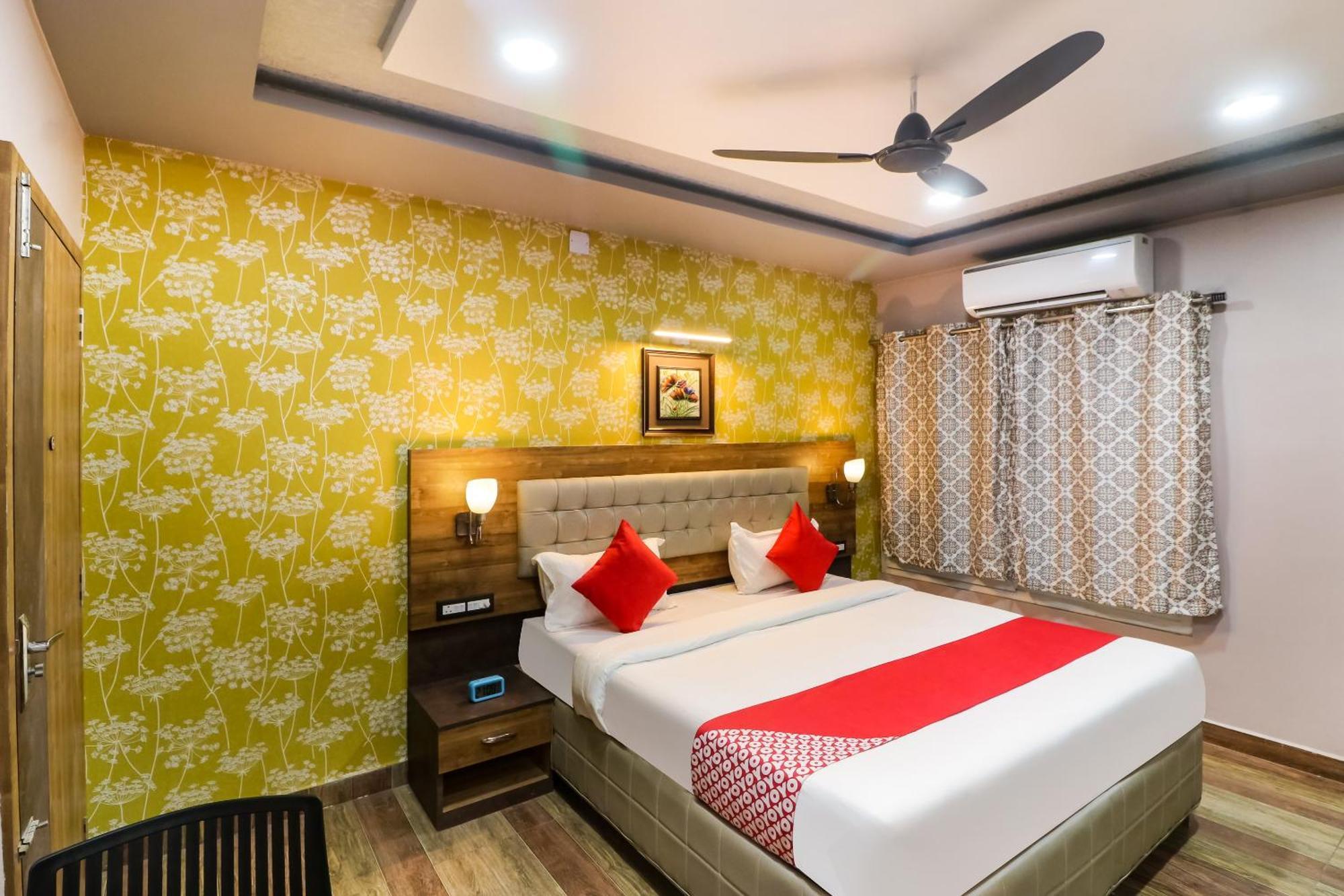 Super Hotel O Padma Manor Brahmapur Luaran gambar